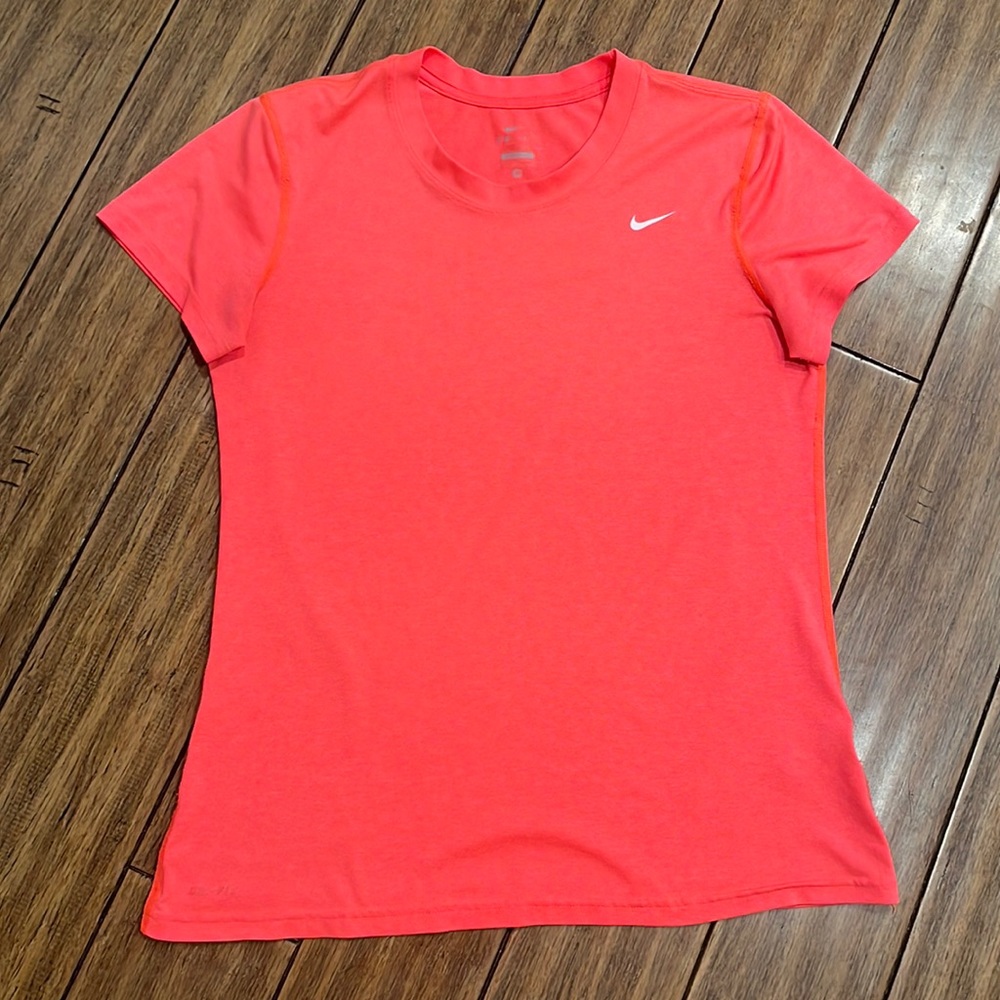 Women’s Nike Dry Fit T-Shirt